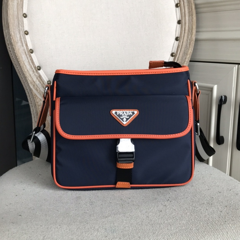 BOLSO MESSENGER PRADA