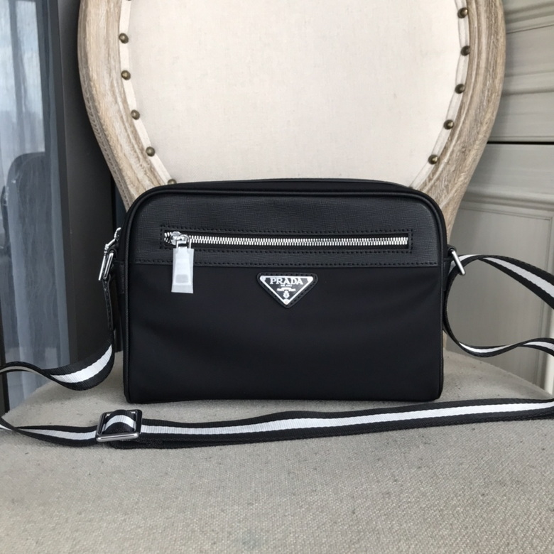 BOLSO MESSENGER PRADA