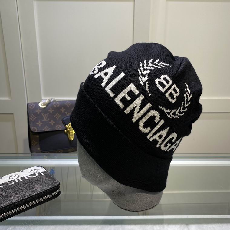 GORRO BALENCIAGA