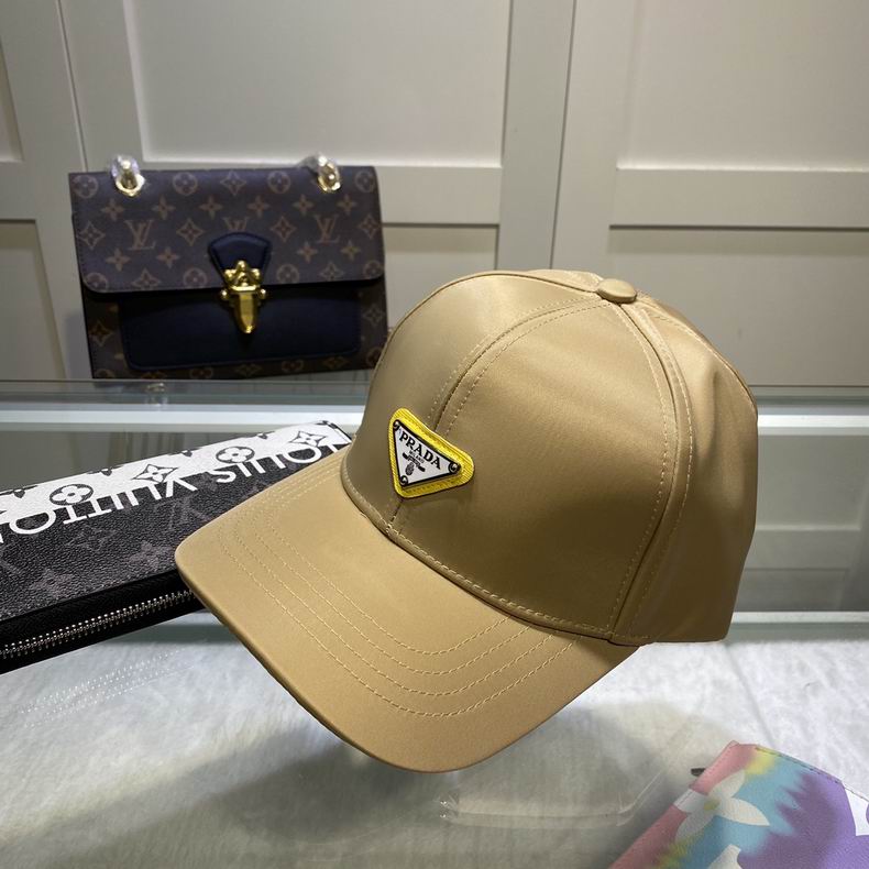 GORRA PRADA