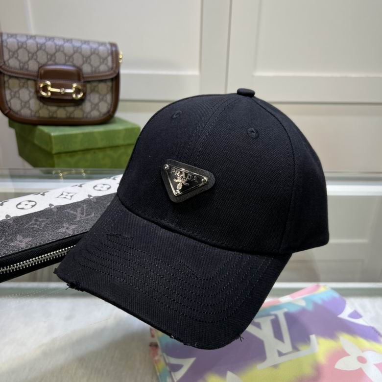 GORRA PRADA